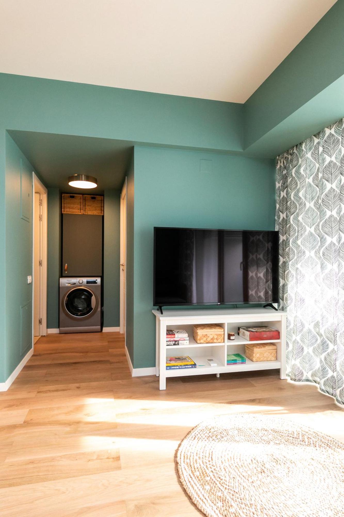 Blue Shadow - Moxa Home - New Building 布加勒斯特 外观 照片
